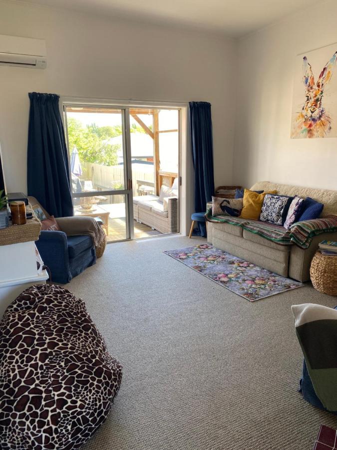 Wee Blue Bnb- Central Cosy Villa Timaru Exterior foto